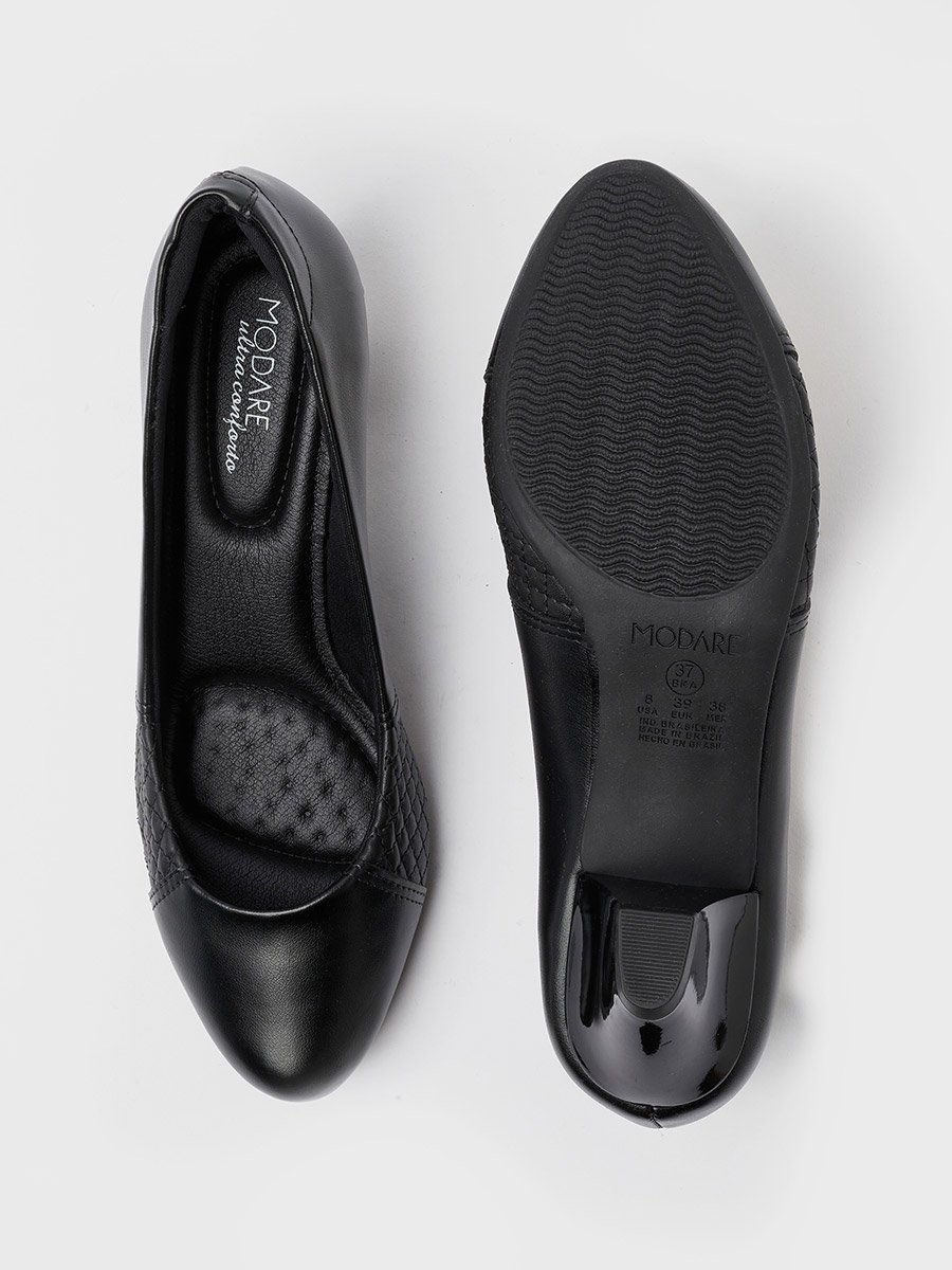 Solid Slip-On Block Heel Shoes