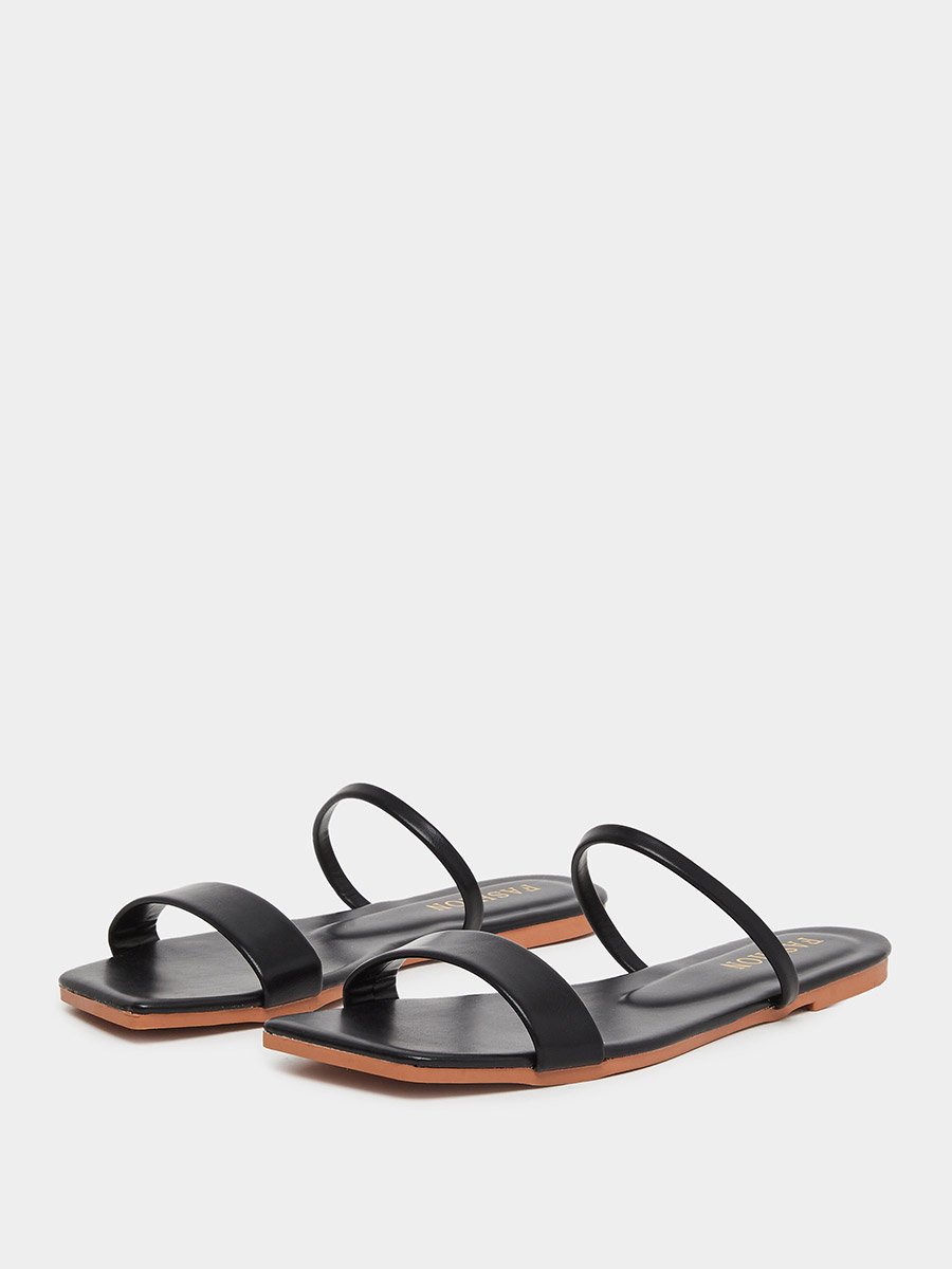 Women Black Flat Sandals