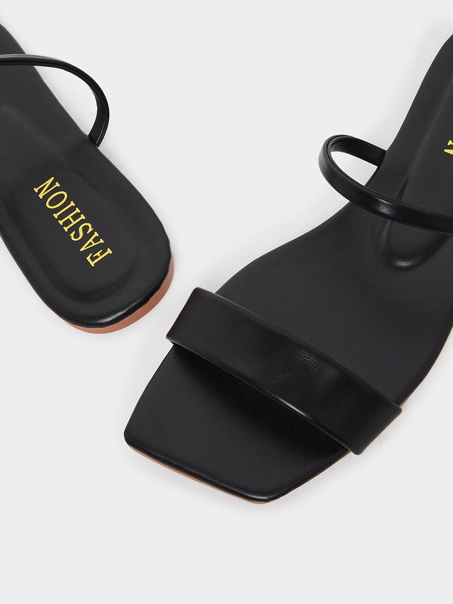 Women Black Flat Sandals