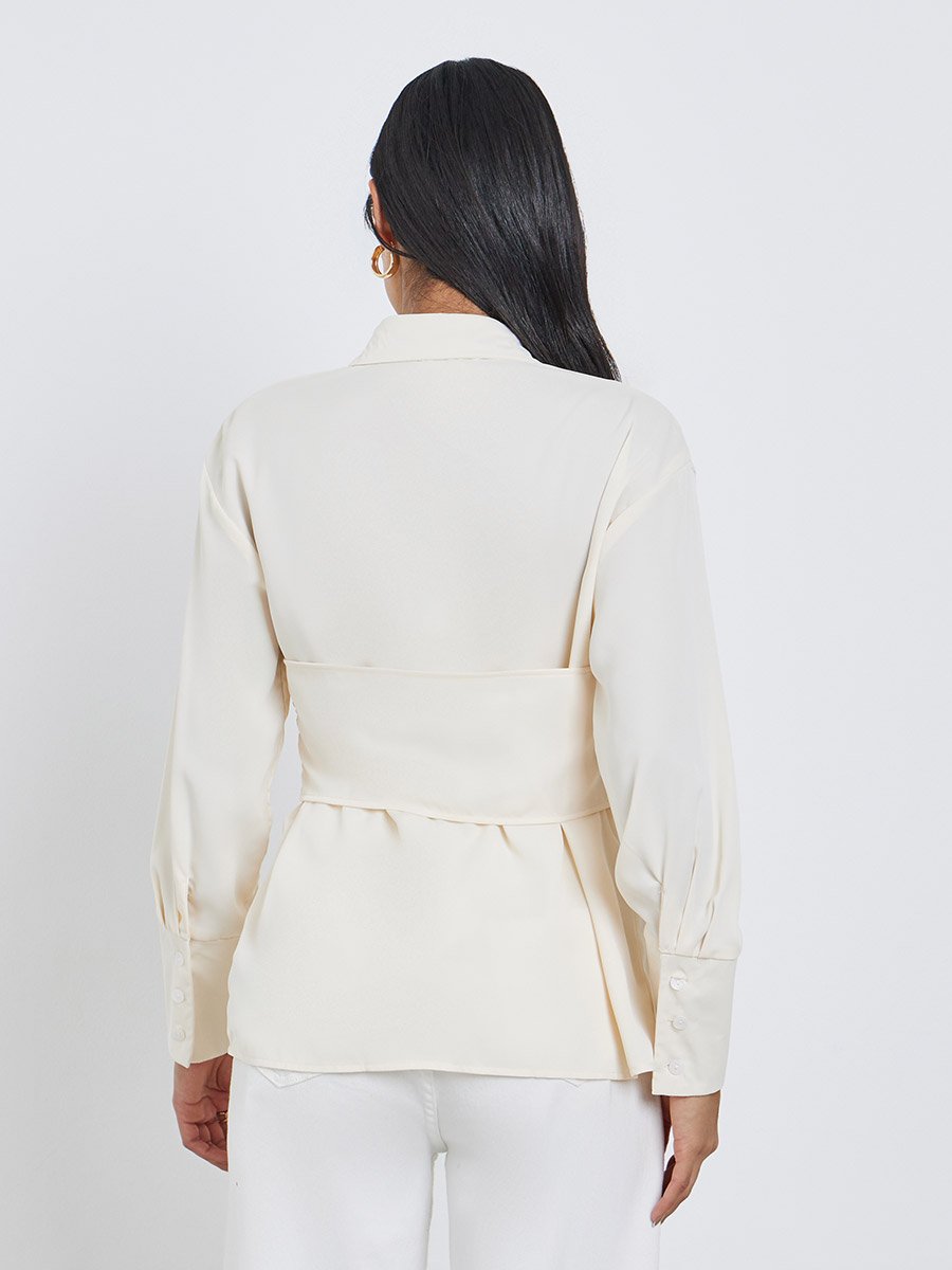 Spread Collar Buttoned Long Sleeve Shirt