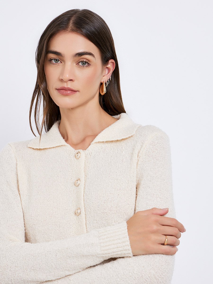 Textured Ribbed Buttoned Top