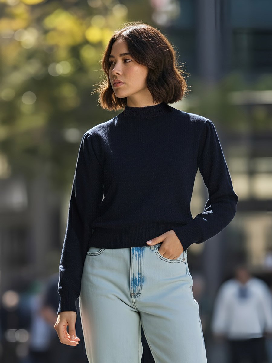 Black Solid Puff Sleeve Knit Top