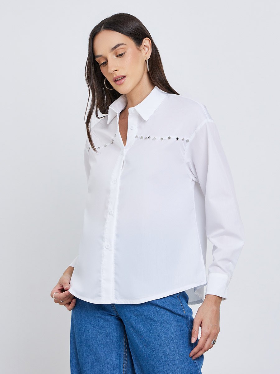 Solid Buttoned Spread Collar Shirt