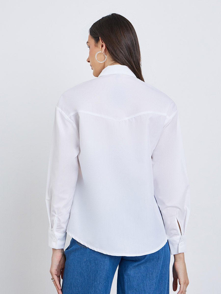 Solid Buttoned Spread Collar Shirt