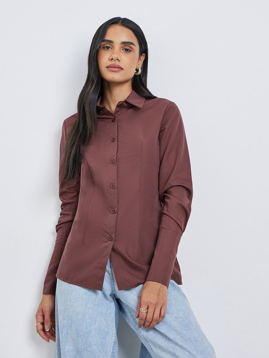 Solid Buttoned Spread Collar Shirt