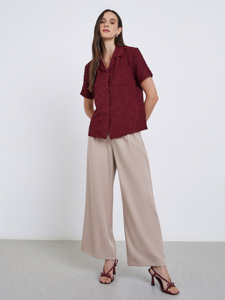 Jacquard Buttoned Short Sleeve Shirt