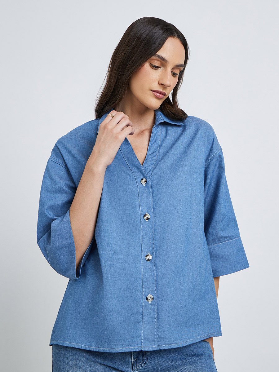 Denim Spread Collar Buttoned Shirt