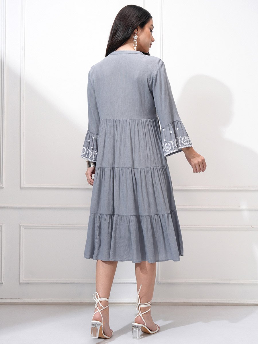 Women Embroidered Long Sleeves A-Line Midi Dress
