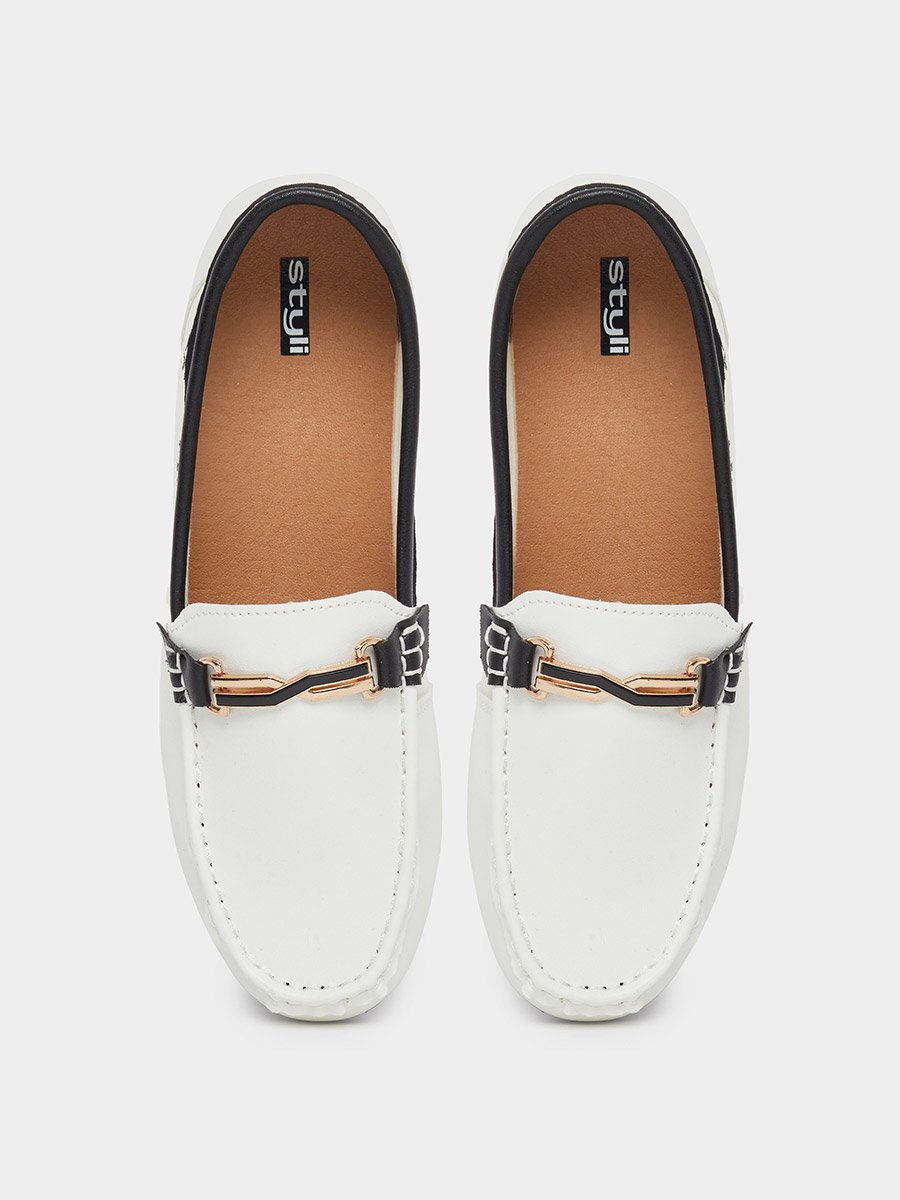 Casual Loafer with Metal Accent