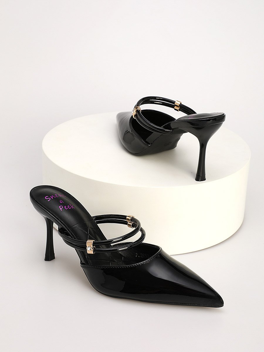 Black Pointed Toe Pumps