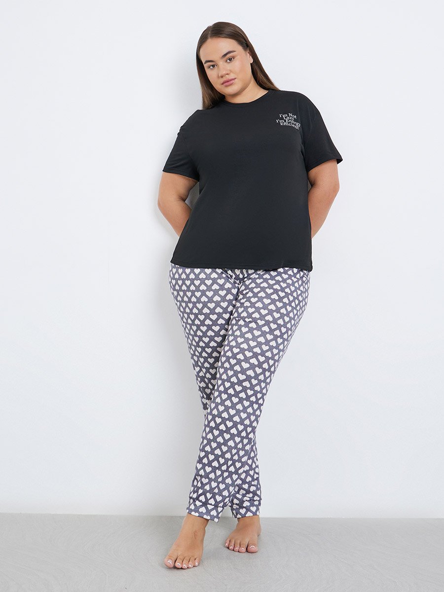 Plus Drop Shoulder Slogan T-Shirt and Heart Cuffed Pyjama Set