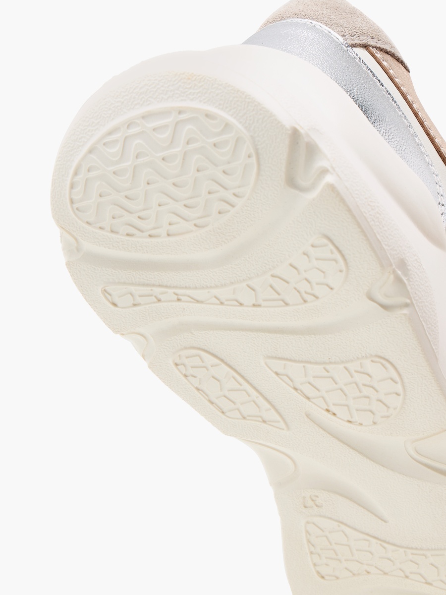 Color Block Sneakers with Lace-Up Closure