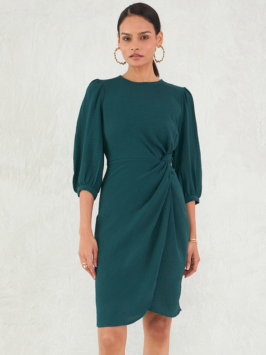 Green Crinkled Knot Detail A-Line Knee-Length Dress For Women at Qatar |  Styli