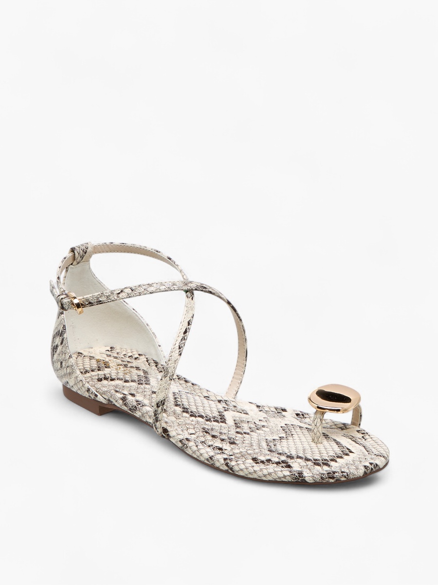 Women Printed Cross Strap Sandals with Buckle Closure