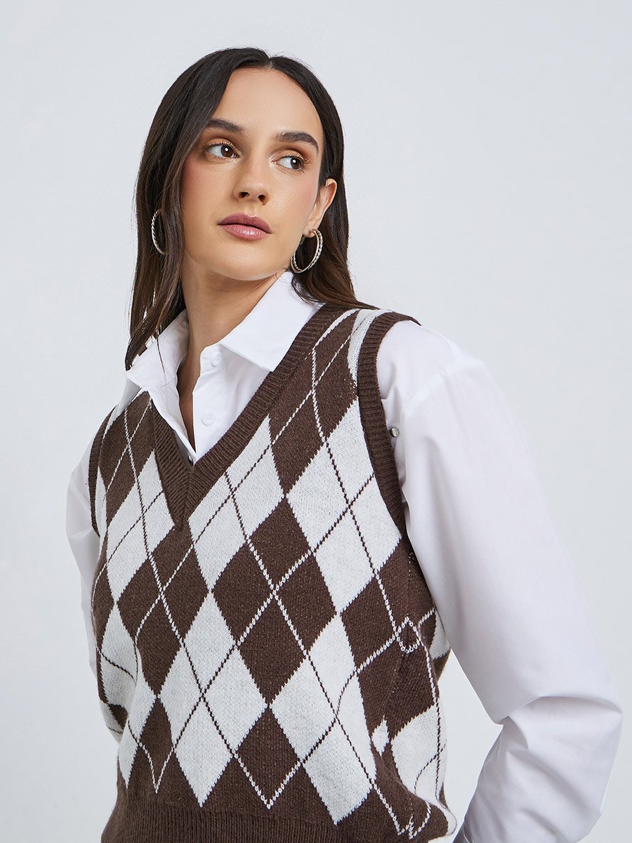 Checked V-Neck Knitted Top