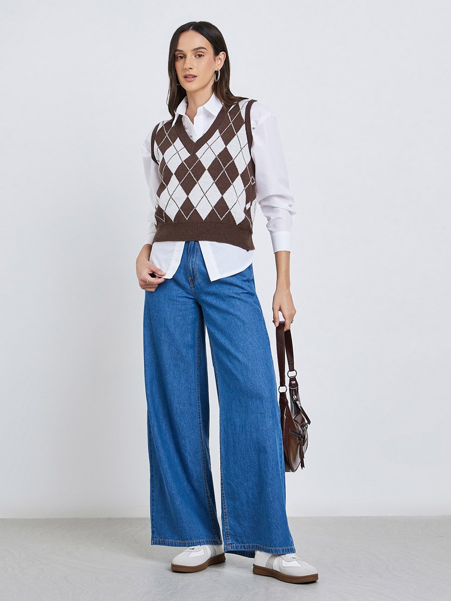Checked V-Neck Knitted Top