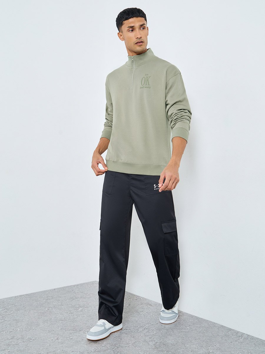 Men Khaki Slogan Print Half Zip Sweatshirt
