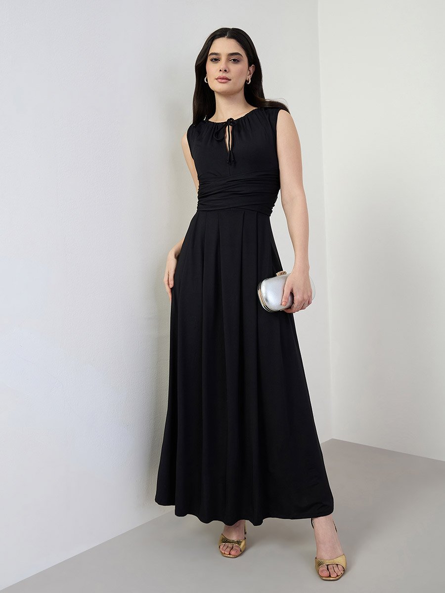 Women Black Sleeveless Maxi Dress