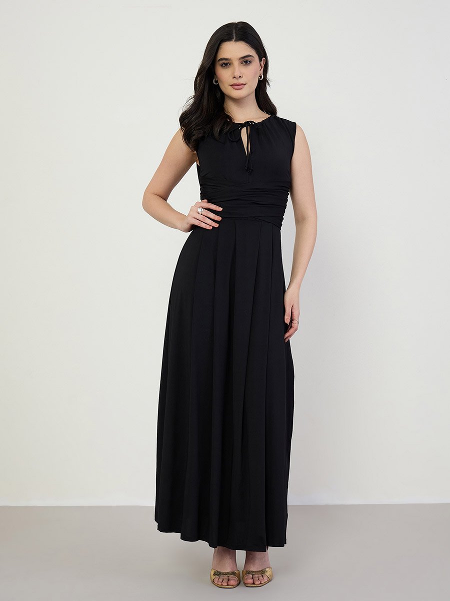 Women Black Sleeveless Maxi Dress
