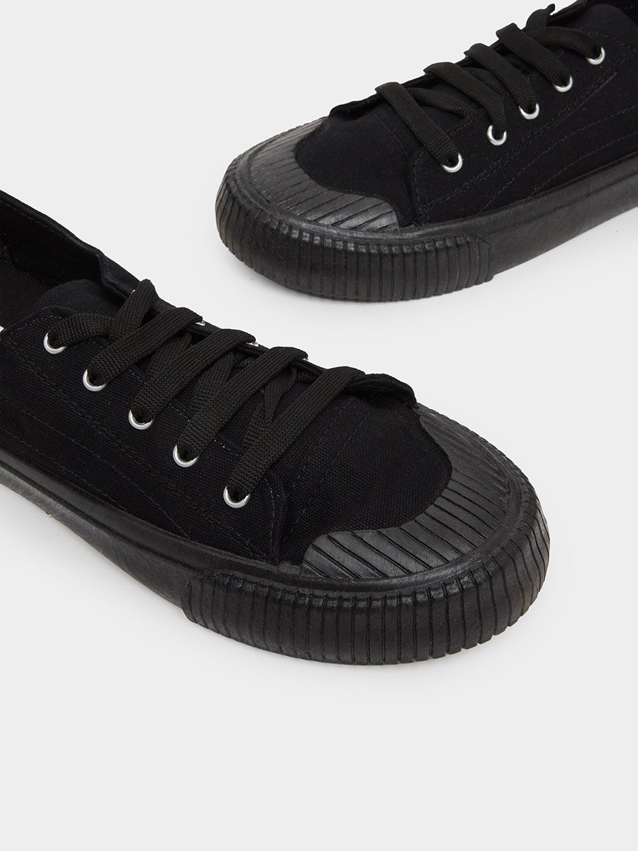 Men Black Canvas Lace Up Sneakers