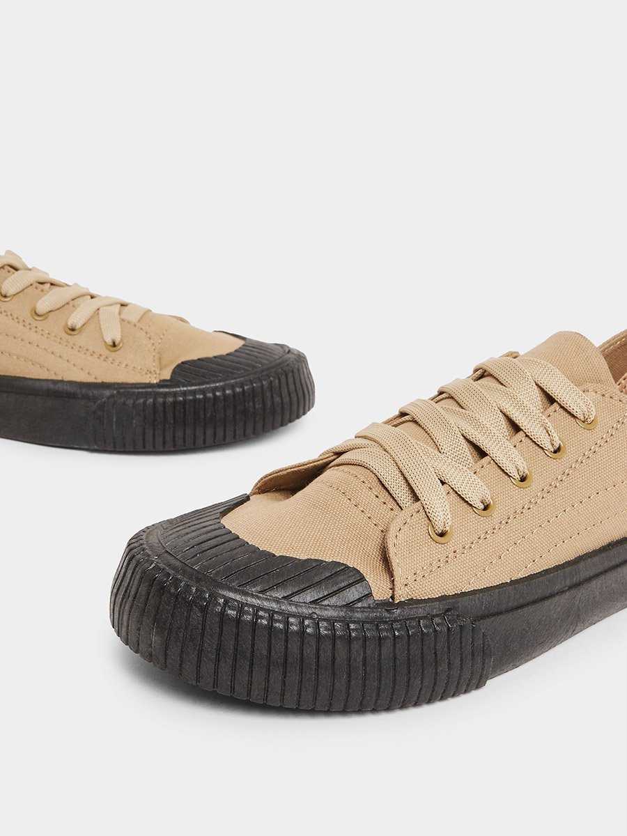 Men Beige Canvas Lace Up Sneakers