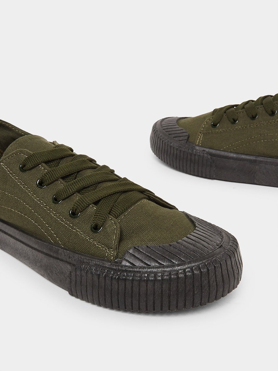 Men Olive Canvas Lace Up Sneakers