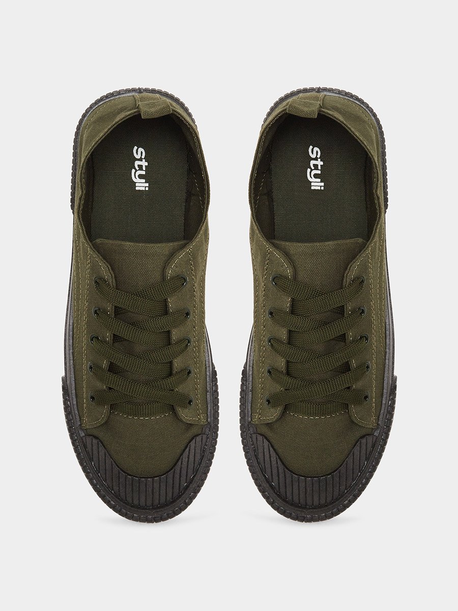 Men Olive Canvas Lace Up Sneakers
