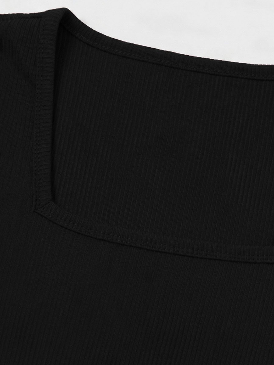 Women Black Round Neck Fitted T-Shirt