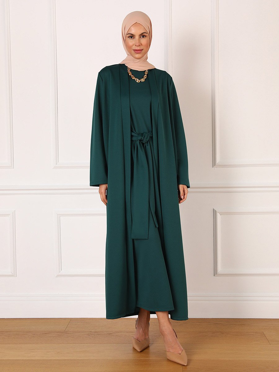 Emerald Green Waist Tie Up Maxi Dress with Kimono Co-Ords For Women at Kuwait | Styli Emerald Green Waist Tie Up Maxi Dress with Kimono Co-Ords For Women at Kuwait | Styli