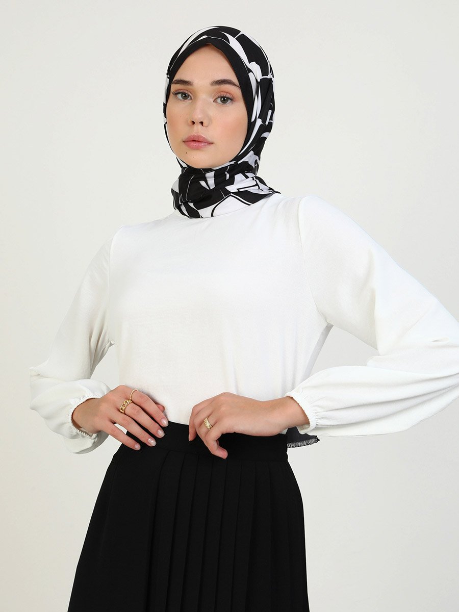 بلوزة سادة بأكمام بالون