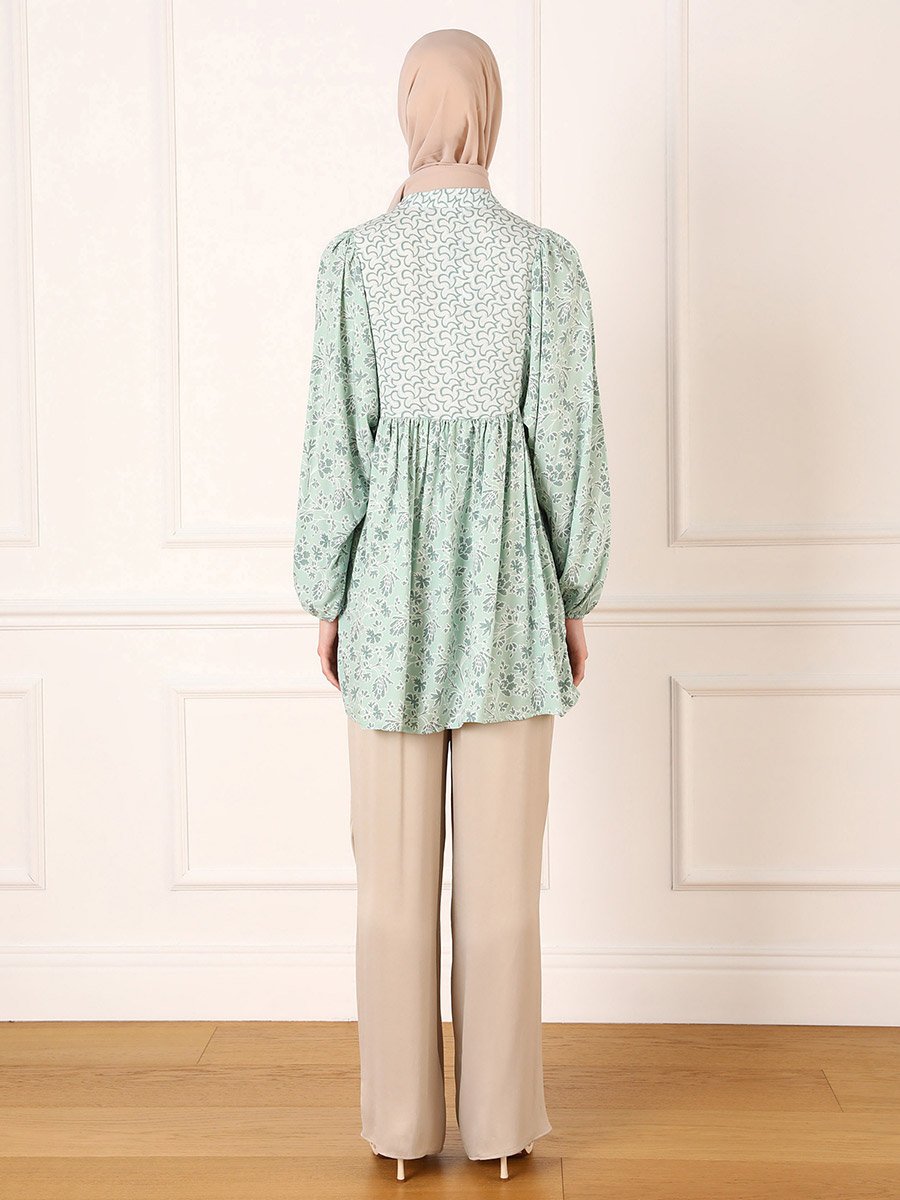 Green Floral Print Balloon Sleeve Buttoned Tunic