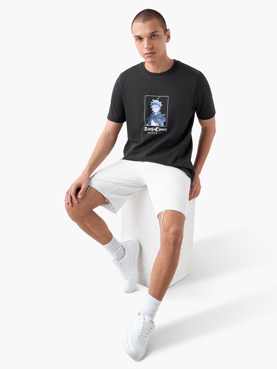Black Clover Print T-Shirt