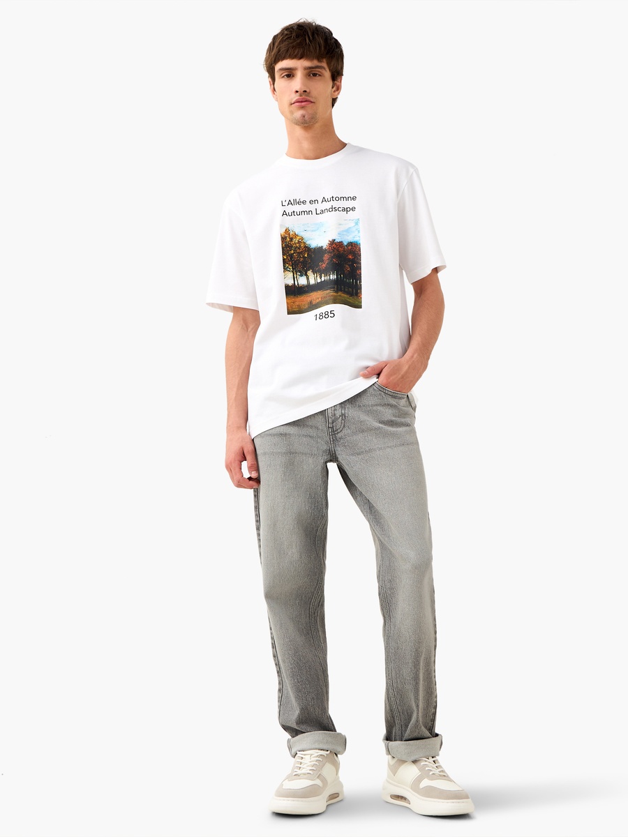 Graphic Print T-Shirt with Crew Neck