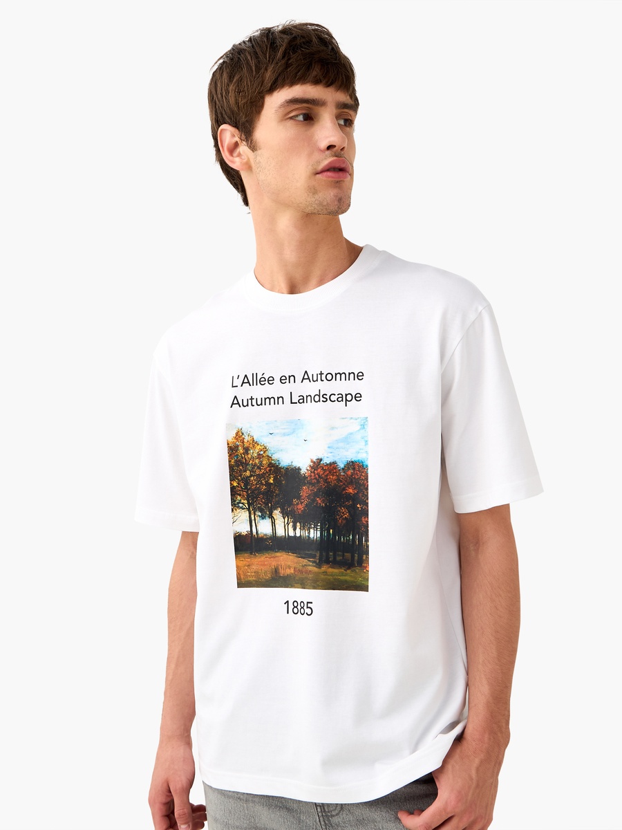 Graphic Print T-Shirt with Crew Neck