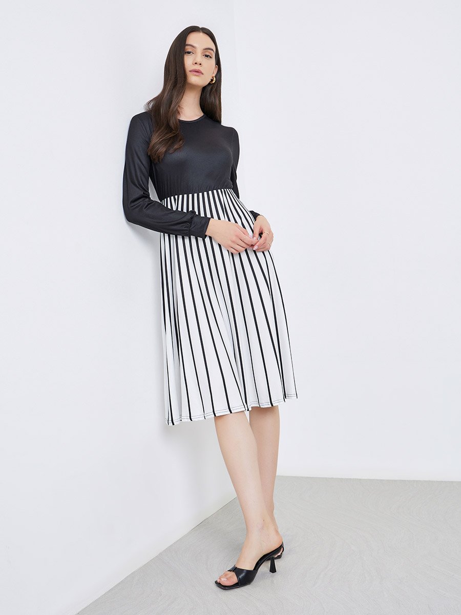 Contrast Long Sleeve Striped Midi Dress
