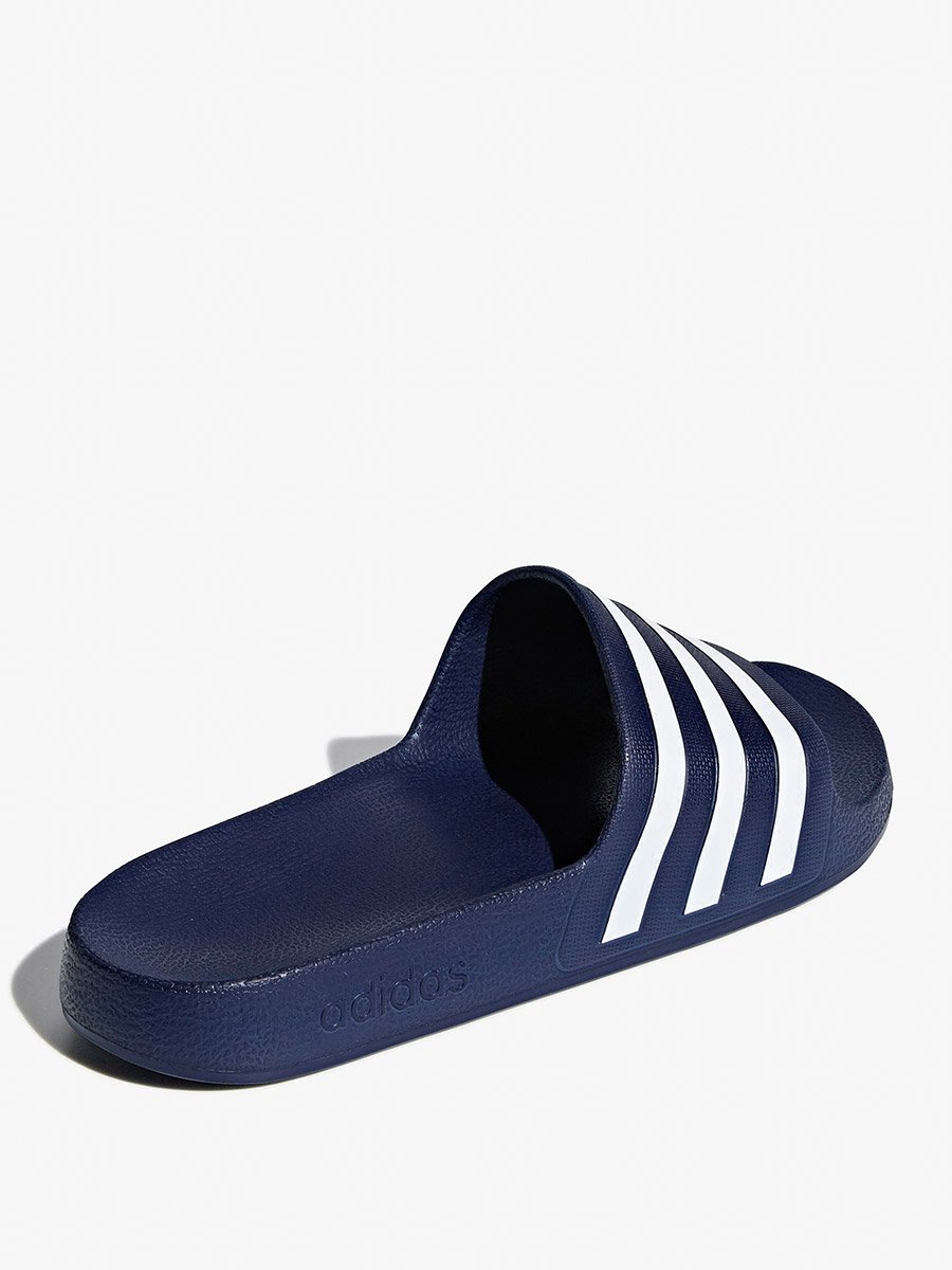 Adilette Aqua Slides