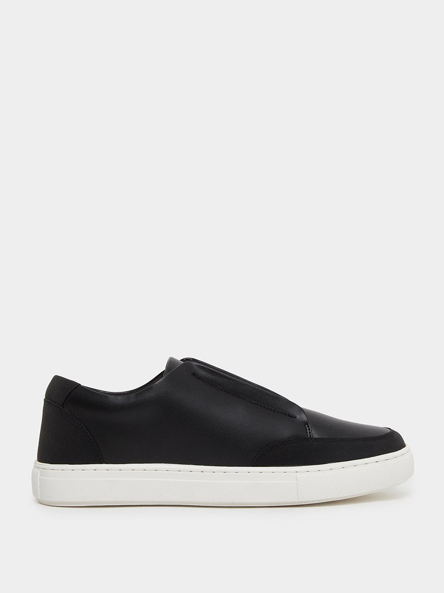 Men Solid Slip-On Shoes