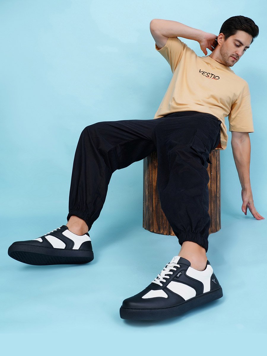 Men Stride Color Block Stretch Lace Sneakers