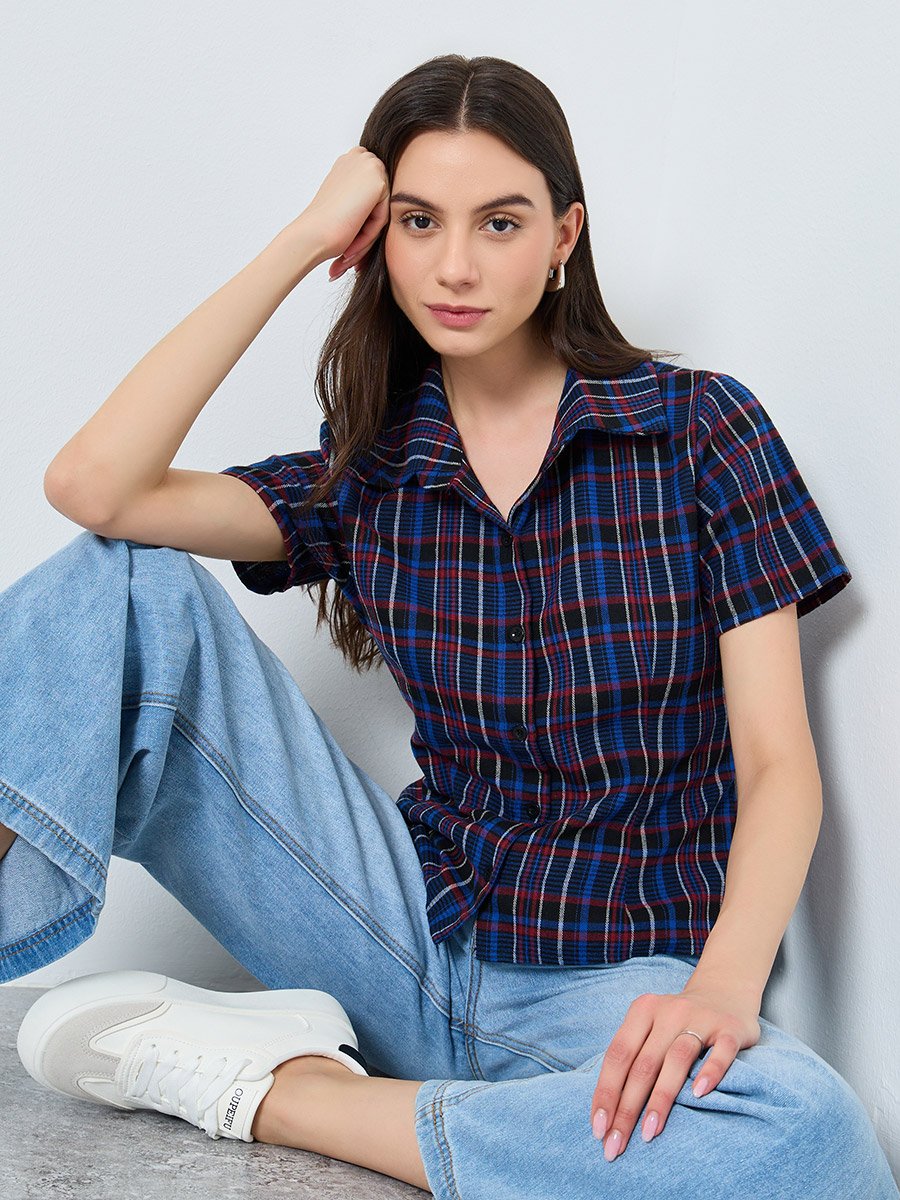 Checked Print Buttoned Spread Collar Shirt