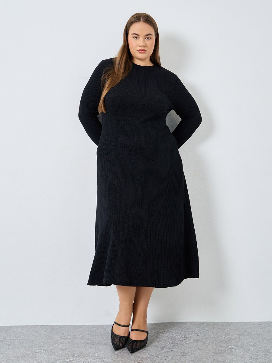 Plus Size Black Cable Knit Midi Dress