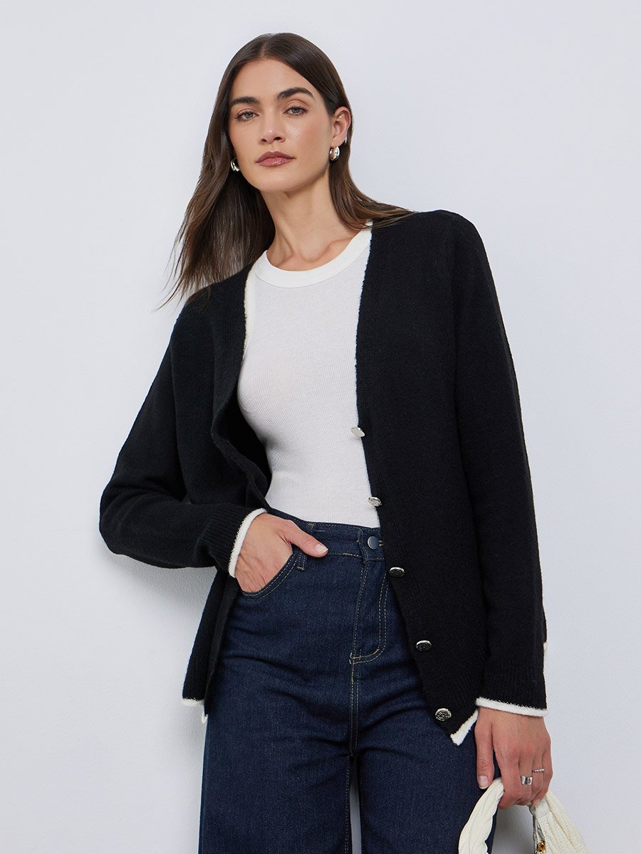 Black Regular Fit Buttoned Knit Cardigan