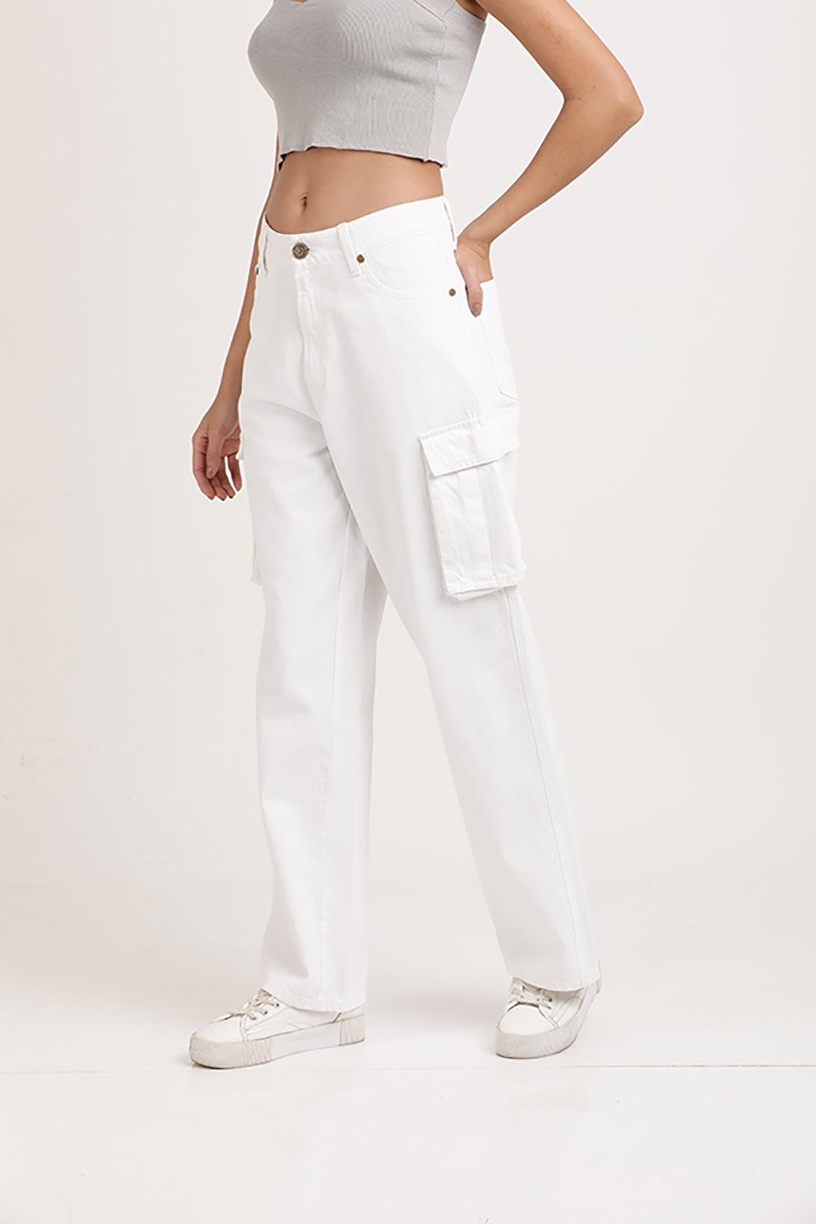 Women Relaxed Fit Pure Cotton Cargo Jeans