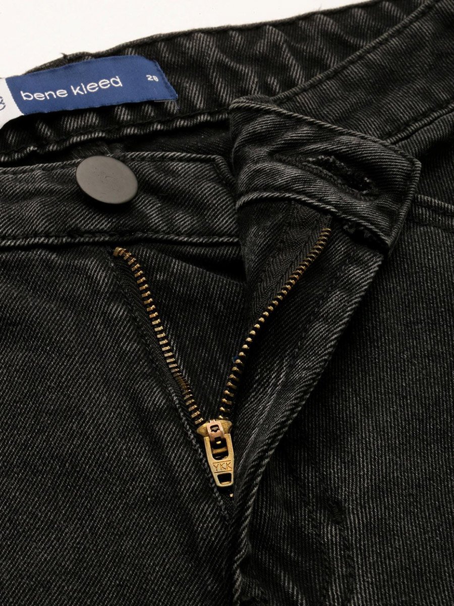 Women High Rise Relaxed Fit Jeans