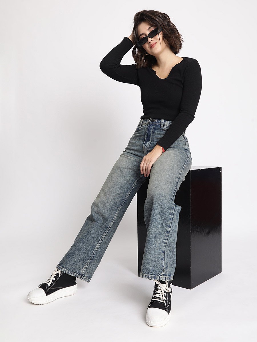Women Relaxed Fit Faded Jeans