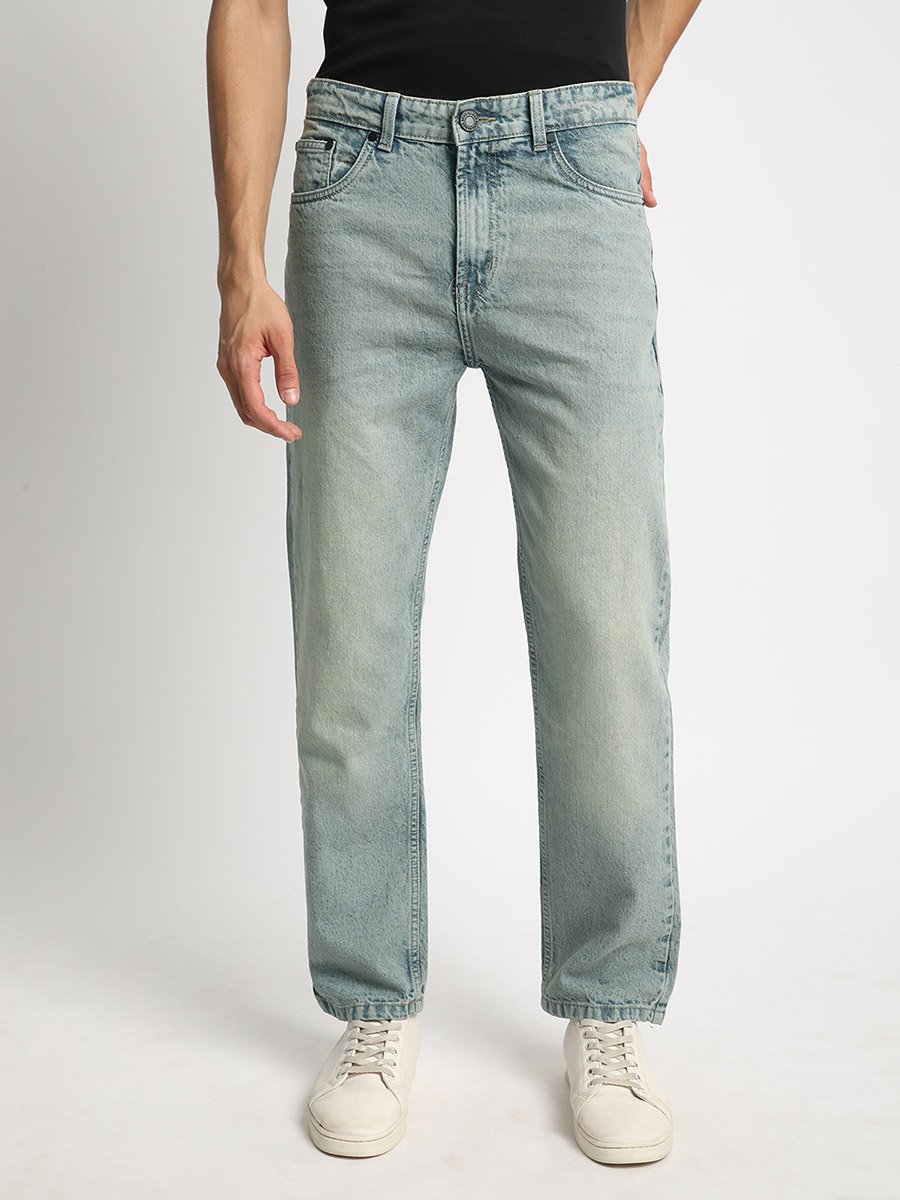 Men Relaxed Fit Clean Look Tinted Jeans