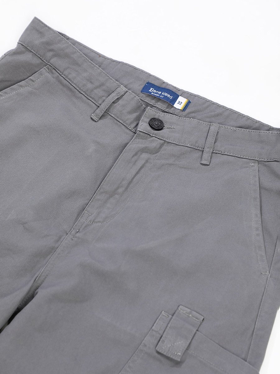 شورت بقصة باجي وجيوب كارجو