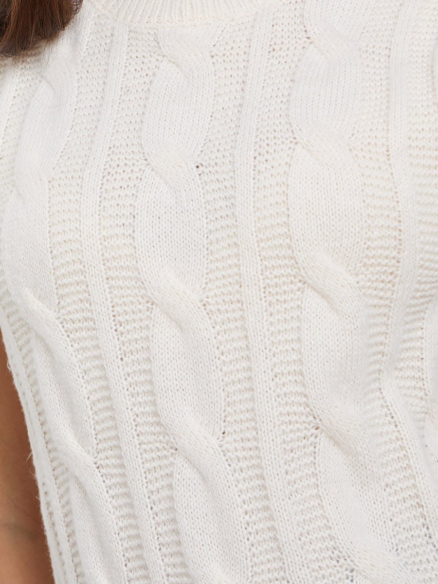 Cream Round Neck Cable Knit Top