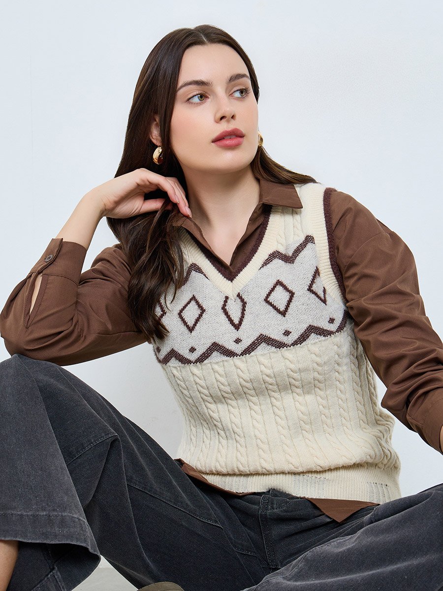 Cream Cable Knit Patterned Vest
