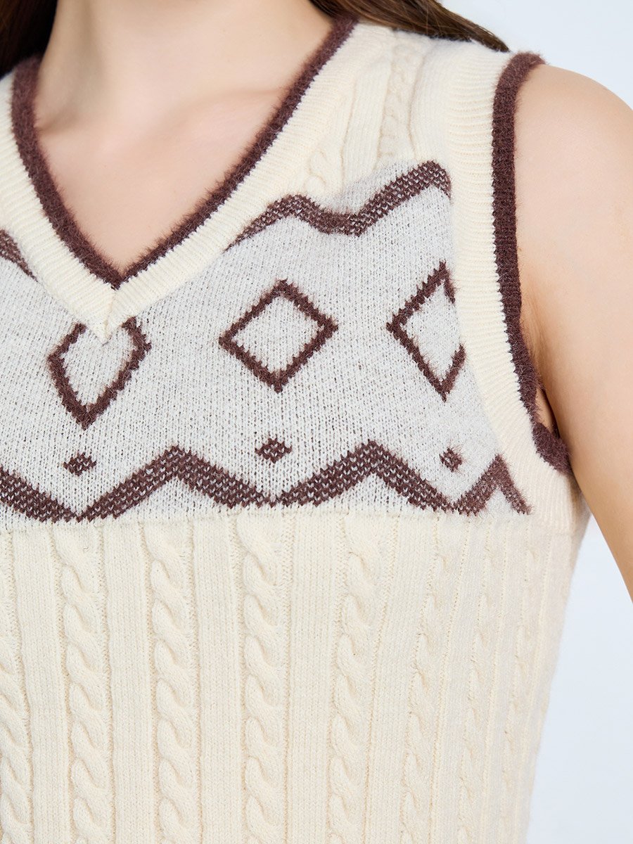 Cream Cable Knit Patterned Vest