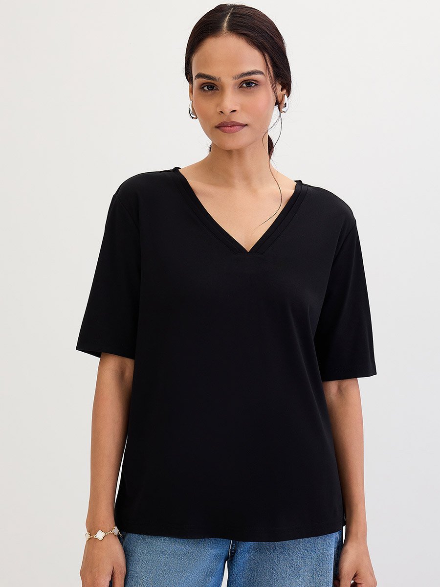 Black V Neck Basic T-Shirt